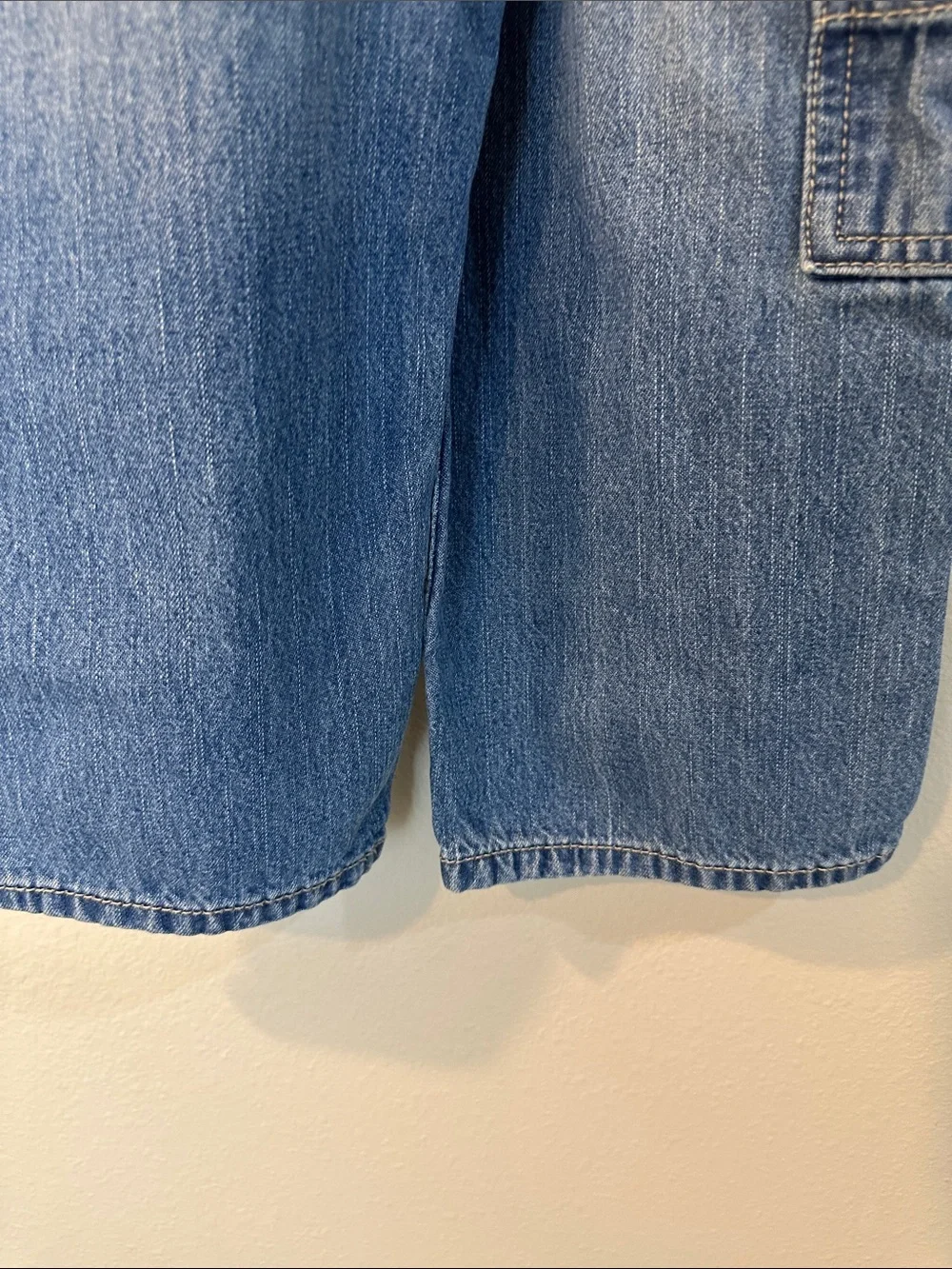 OshKosh B'gosh Vestbak Denim Overalls in Blue Wash Size 2T